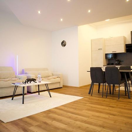 Dc Lofts I Modernes Loft In Der Stadt Salzburg Fuer Bis Zu 5 Personen 外观 照片